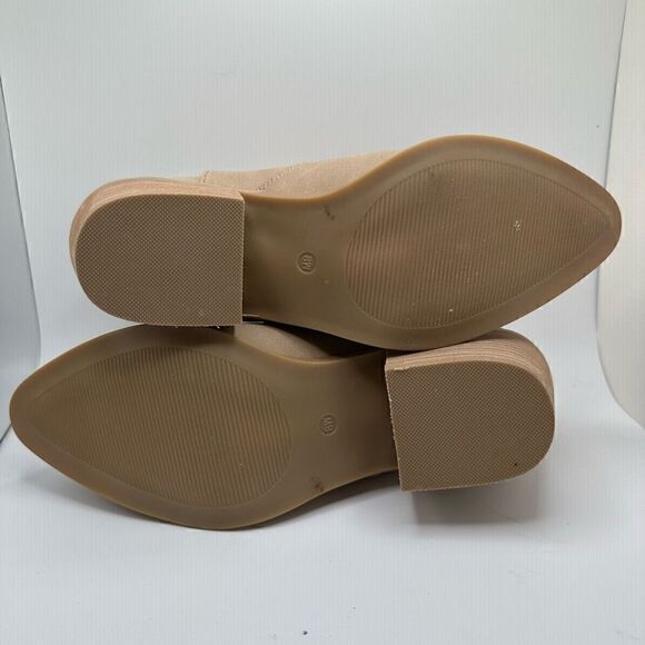 CUSHIONAIRE Women's Rodeo Western Ankle Boot +Memory Foam 8 WIDE TAN - Picture 5 of 7